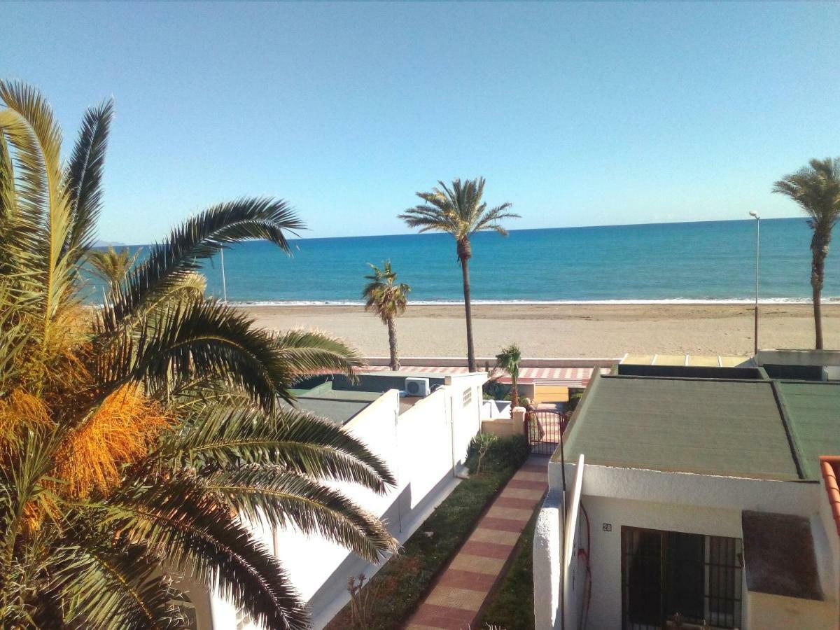 Estudio Frente Al Mar Roquetas de Mar Exteriör bild